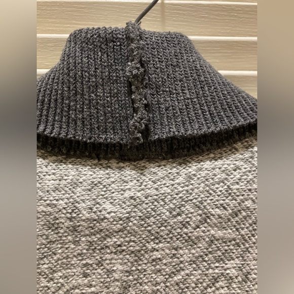 Lands’ End Cowlneck Heather Gray Sz S 6-8 - Picture 5 of 13